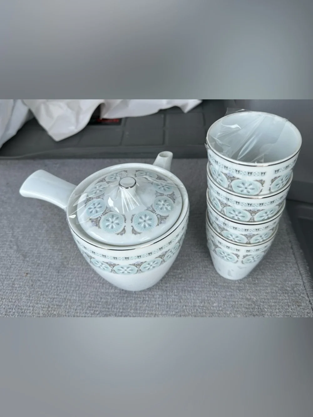 Vintage Noritake Yokode Kyusu style teapot and 4 teacups.